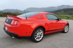 Ford Mustang V6 2011 года